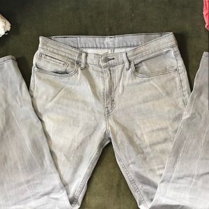 Men’s light wash/gray Levi’s